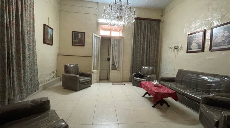 Qormi - 2 Bedroom Town House 