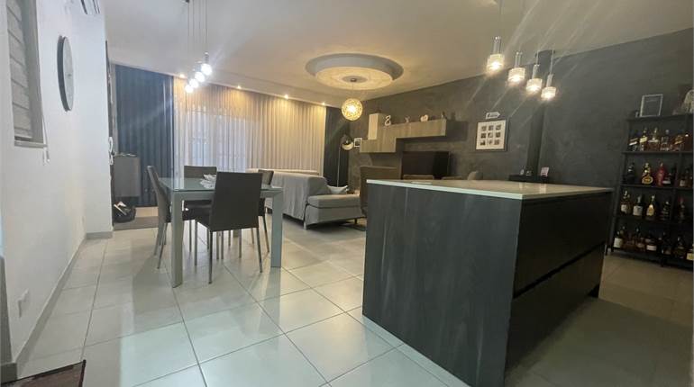 Mgarr - 3 Bdr Designer Finished Penthouse + Garage