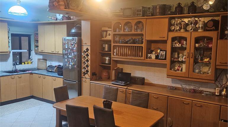 Santa Venera - 3 Bedroom Maisonette + Garage