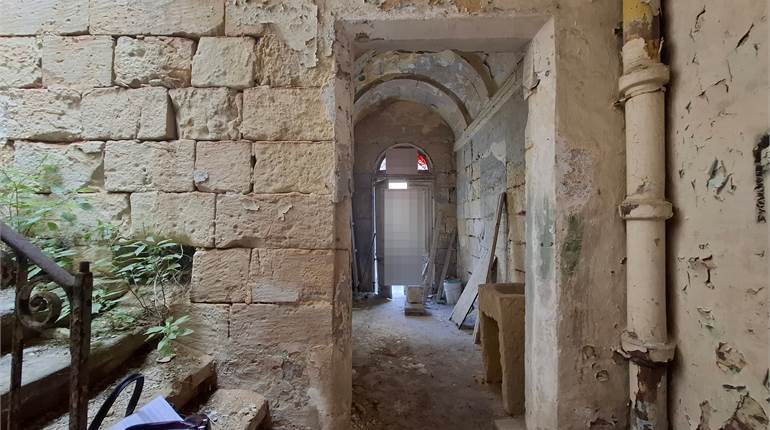 Zejtun - Townhouse + Mais + Garden + Garage