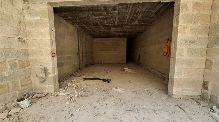 Qormi - 3 Bedroom GF Mais + Back Yard + Opt Garage