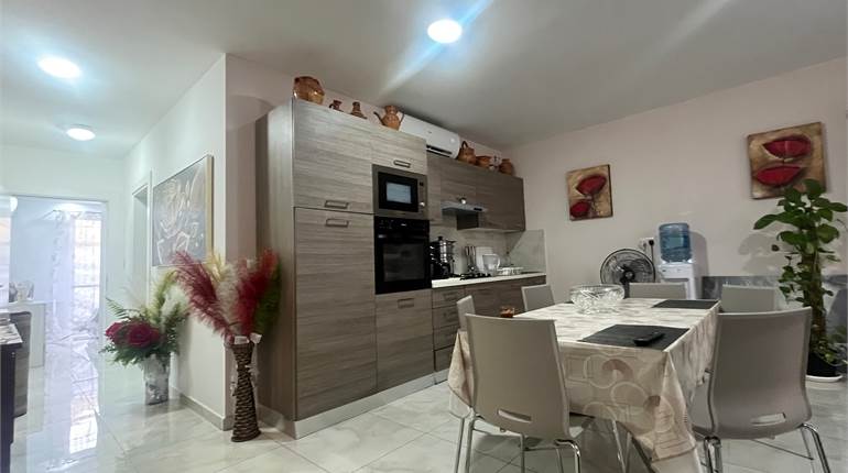 Qormi - Ground Floor Maisonette Fully Furnished