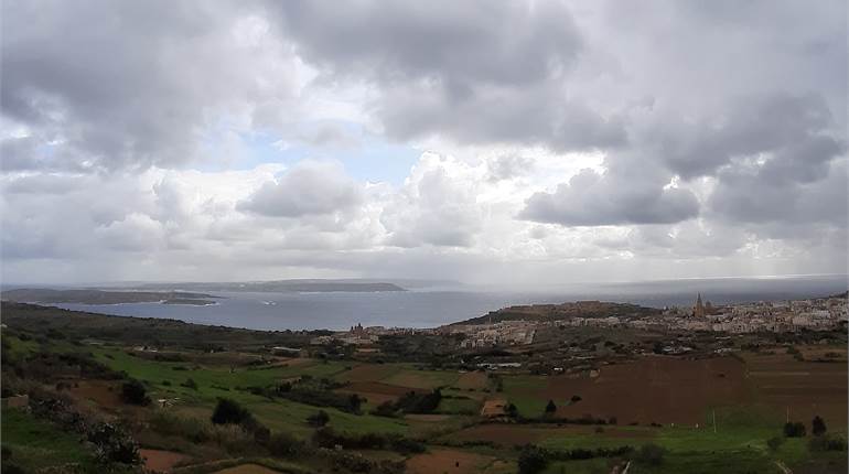 Nadur - Terraced House + Pool + Lift 