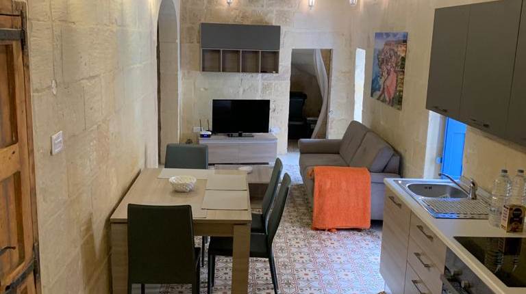 Birkirkara - 2 Bedroom Apartment 