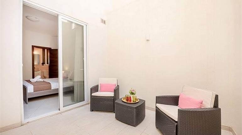 Safi - 3 Bedroom Maisonette 