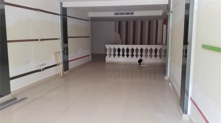 Mosta - Shop 100sqm + 2 Floors + GF Apt 