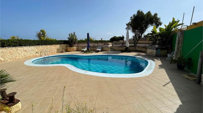 Xghajra - 5 Bedroom HOC + Pool + Fields + Garage