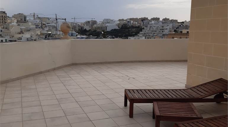 Sliema - 2 Bedroom Penthouse