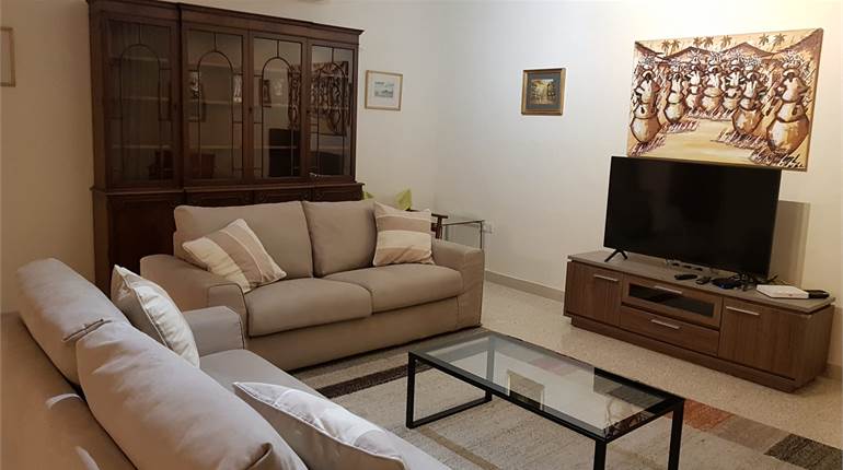 Sliema - 3 Bedroom Apt Sliema