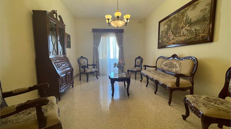 Qormi - Circa 180 sqm 3 Bedroom Furnished Apt+Roof