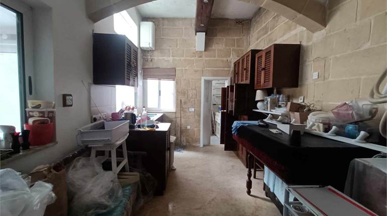 Birkirkara - Ground Floor Older Type Maisonette