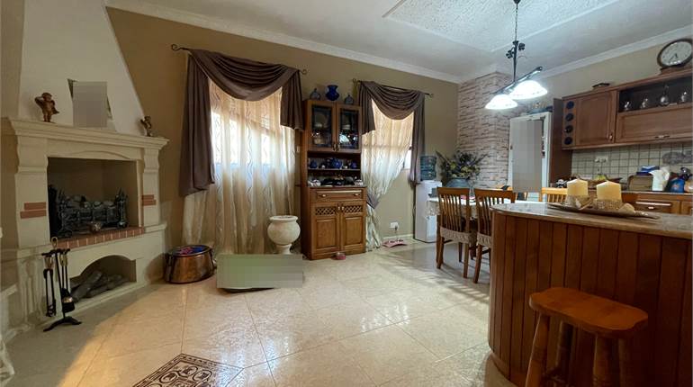 Tarxien - 3 Bedroom Maisonette + Roof + Airspace