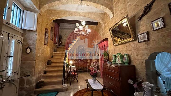 Zebbug - Partly Converted House Of Character