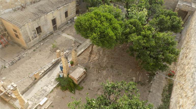 Mdina - Townhouse ideal for Catering Establishment